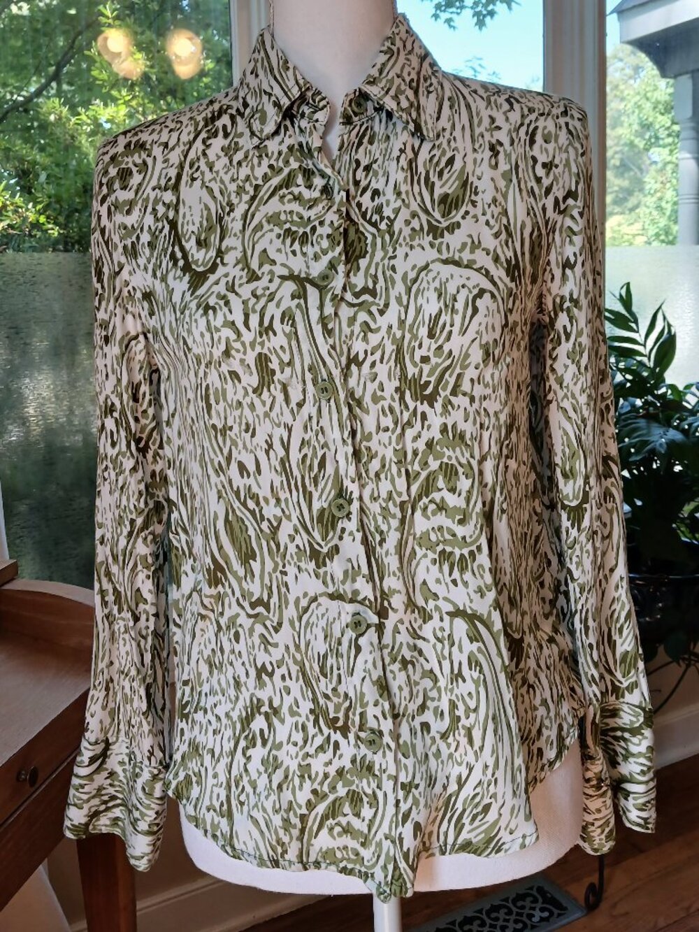 Tahari Shirt